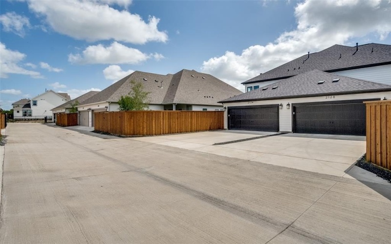 2128 Eastleigh Drive, Fort Worth, TX 76008, 3 Bedrooms Bedrooms, ,2 BathroomsBathrooms,Residential,For Sale,2128 Eastleigh Drive,20973708