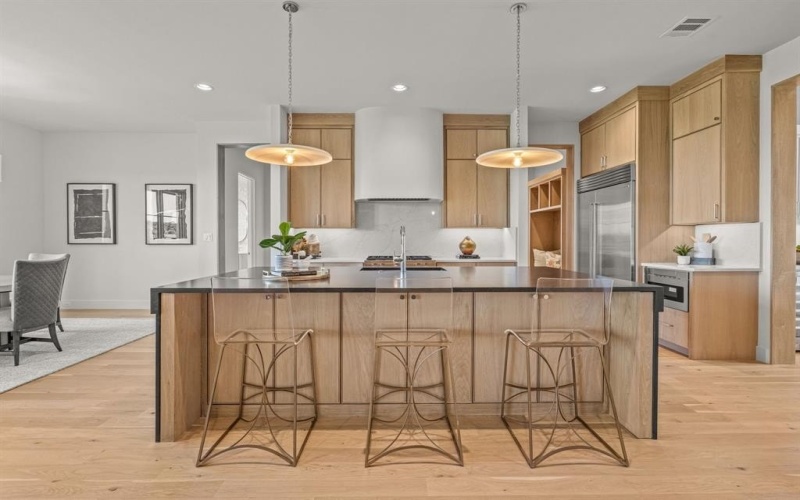 4524 Terroir Drive, Fort Worth, TX 76126, 5 Bedrooms Bedrooms, ,6 BathroomsBathrooms,Residential,For Sale,4524 Terroir Drive,20974018