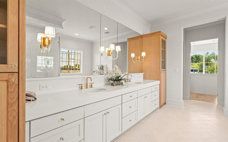 4532 Terroir Drive, Fort Worth, TX 76126, 6 Bedrooms Bedrooms, ,7 BathroomsBathrooms,Residential,For Sale,4532 Terroir Drive,20974024