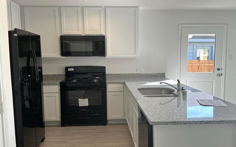 9000 Red Fox Trail, McKinney, TX 75071, 3 Bedrooms Bedrooms, ,2 BathroomsBathrooms,Residential Lease,For Rent,9000 Red Fox Trail,20974501