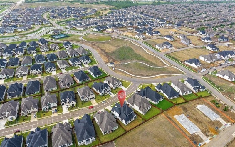 2570 Shady Trail, Prosper, TX 75078, 5 Bedrooms Bedrooms, ,6 BathroomsBathrooms,Residential,For Sale,2570 Shady Trail,20974660