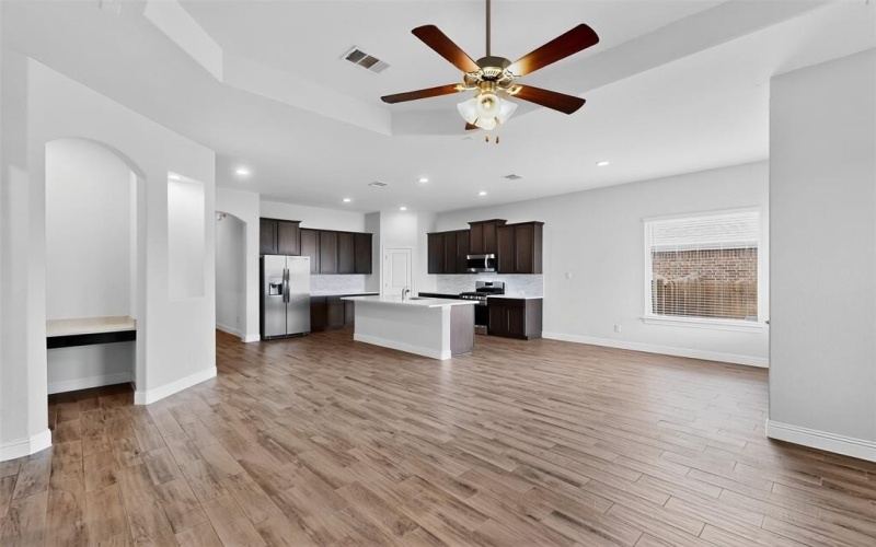 2512 CERRO RANCH Road, Aubrey, TX 76227, 4 Habitaciones Habitaciones , ,2 BañosBaños,Residential Lease,En Alquiler,2512 CERRO RANCH Road,20974763