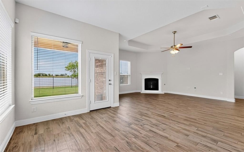 2512 CERRO RANCH Road, Aubrey, TX 76227, 4 Habitaciones Habitaciones , ,2 BañosBaños,Residential Lease,En Alquiler,2512 CERRO RANCH Road,20974763