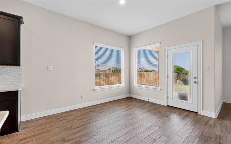 2512 CERRO RANCH Road, Aubrey, TX 76227, 4 Habitaciones Habitaciones , ,2 BañosBaños,Residential Lease,En Alquiler,2512 CERRO RANCH Road,20974763