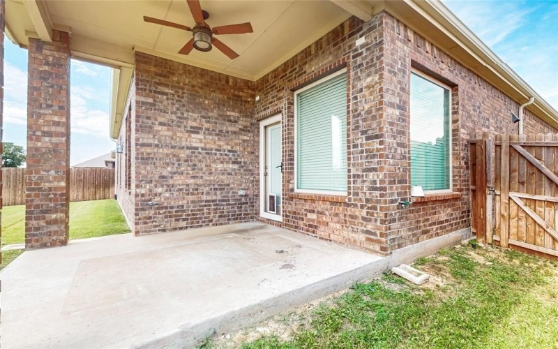 2512 CERRO RANCH Road, Aubrey, TX 76227, 4 Habitaciones Habitaciones , ,2 BañosBaños,Residential Lease,En Alquiler,2512 CERRO RANCH Road,20974763