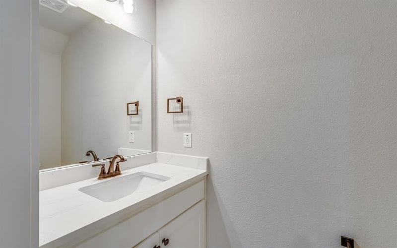 920 Cooksey Court #A, Grandview, TX 76050, 3 Bedrooms Bedrooms, ,2 BathroomsBathrooms,Residential Lease,For Rent,920 Cooksey Court,20974946