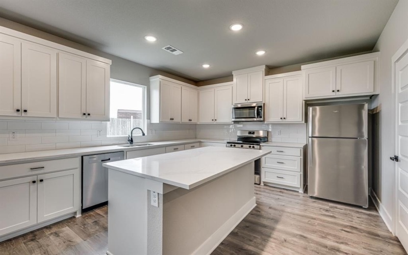 920 Cooksey Court #A, Grandview, TX 76050, 3 Bedrooms Bedrooms, ,2 BathroomsBathrooms,Residential Lease,For Rent,920 Cooksey Court,20974946
