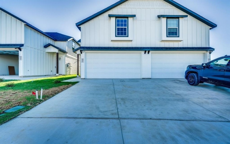 920 Cooksey Court #A, Grandview, TX 76050, 3 Bedrooms Bedrooms, ,2 BathroomsBathrooms,Residential Lease,For Rent,920 Cooksey Court,20974946