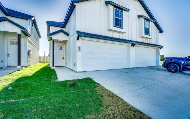 920 Cooksey Court #A, Grandview, TX 76050, 3 Bedrooms Bedrooms, ,2 BathroomsBathrooms,Residential Lease,For Rent,920 Cooksey Court,20974946