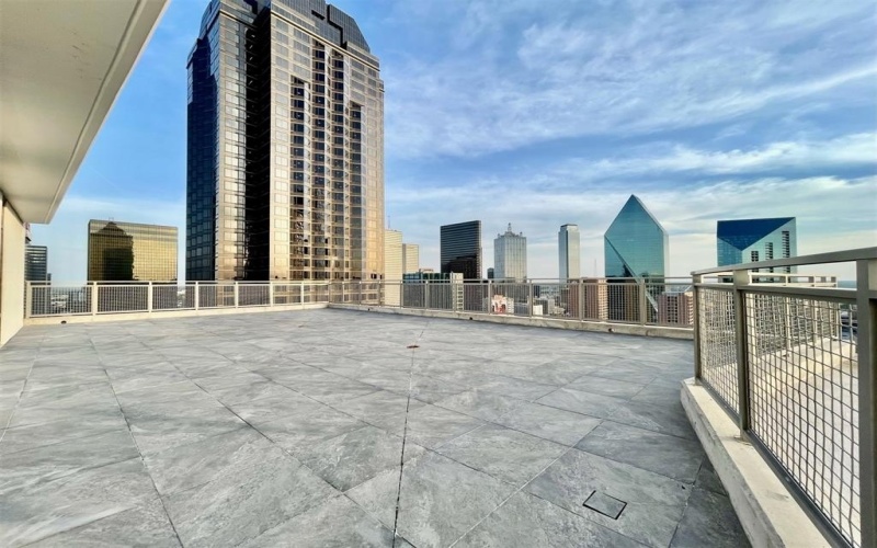 1801 N Pearl Street #2812, Dallas, TX 75201, 3 Bedrooms Bedrooms, ,2 BathroomsBathrooms,Residential Lease,For Rent,1801 N Pearl Street,20974992