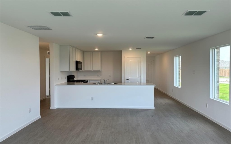 5100 Valhalla Drive, Ennis, TX 75119, 3 Bedrooms Bedrooms, ,2 BathroomsBathrooms,Residential Lease,For Rent,5100 Valhalla Drive,20975076