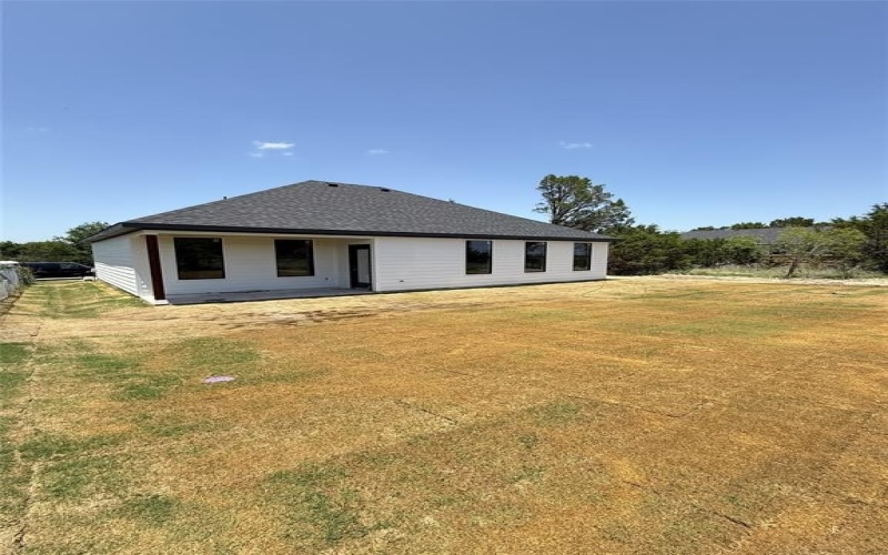 3505 Brazos River Drive, Granbury, TX 76048, 3 Bedrooms Bedrooms, ,2 BathroomsBathrooms,Residential,For Sale,3505 Brazos River Drive,20975184