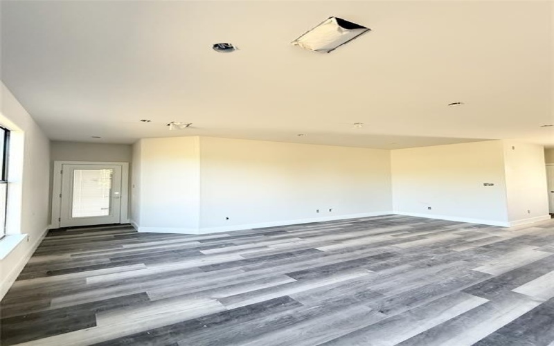 3505 Brazos River Drive, Granbury, TX 76048, 3 Bedrooms Bedrooms, ,2 BathroomsBathrooms,Residential,For Sale,3505 Brazos River Drive,20975184