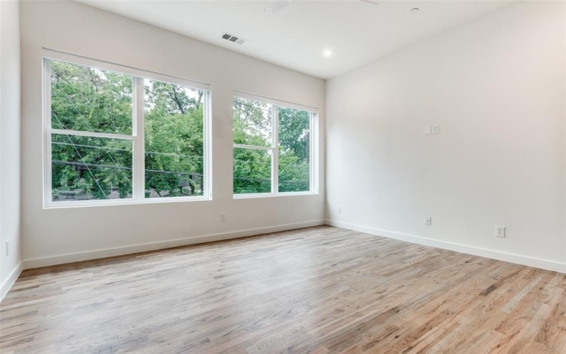 6319 Richmond Avenue #112, Dallas, TX 75214, 2 Bedrooms Bedrooms, ,2 BathroomsBathrooms,Residential Lease,For Rent,6319 Richmond Avenue,20975194