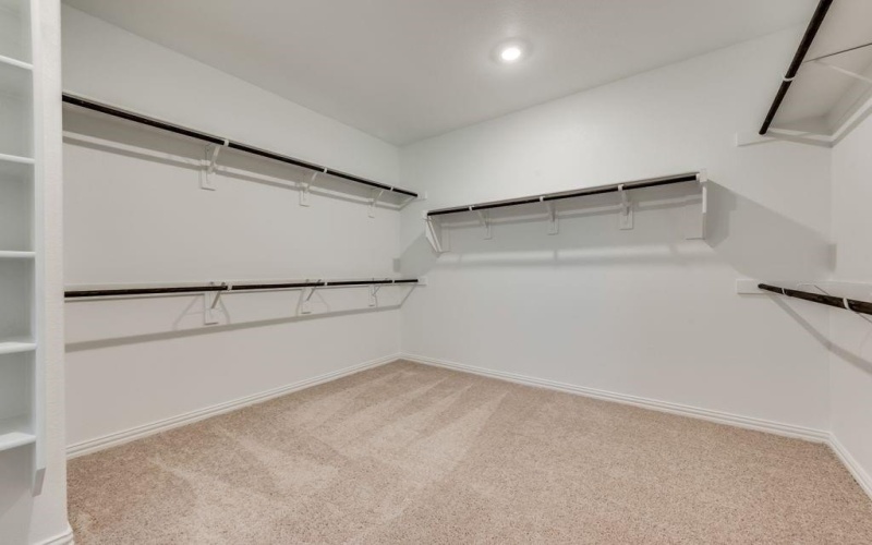 713 Enys Way, McKinney, TX 75069, 4 Bedrooms Bedrooms, ,3 BathroomsBathrooms,Residential,For Sale,713 Enys Way,20975257