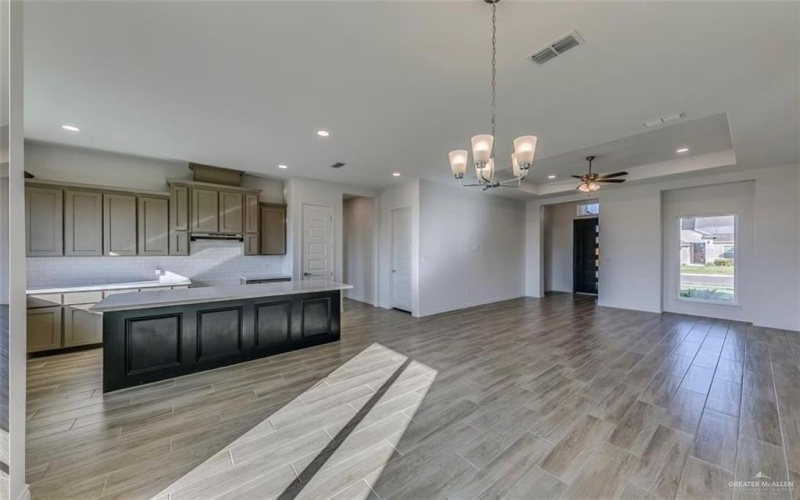 7409 55th Street, McAllen, TX 78573, 3 Bedrooms Bedrooms, ,2 BathroomsBathrooms,Residential,For Sale,7409 55th Street,474143