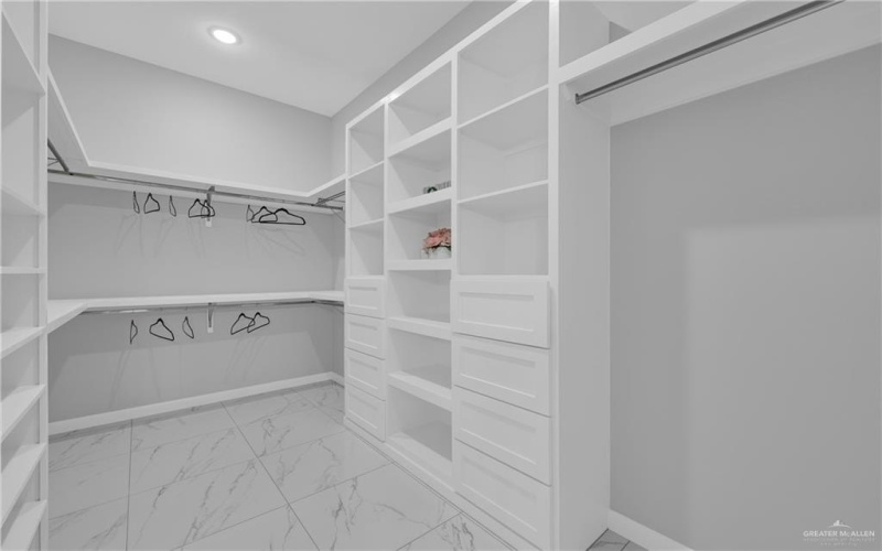 503 Purple Bugambilia, Pharr, TX 78577, 4 Bedrooms Bedrooms, ,3 BathroomsBathrooms,Residential,For Sale,503 Purple Bugambilia,474186