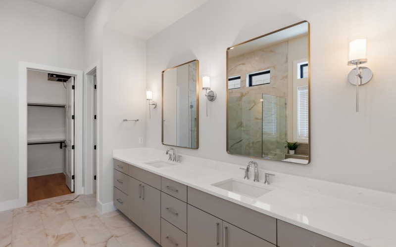 565 Ellen Williams Loop, Kingsland, TX 78639, 5 Bedrooms Bedrooms, ,6 BathroomsBathrooms,Residential,For Sale,565 Ellen Williams Loop,173941