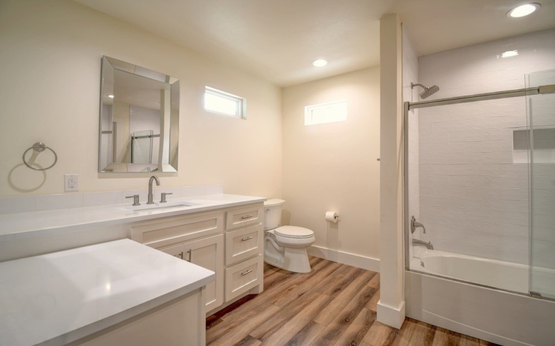 1302 McAllen St, Kerrville, TX 78028, 2 Habitaciones Habitaciones , ,1 BañoBaños,Residential,En Venta,1302 McAllen St,119629
