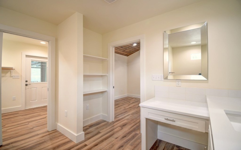 1302 McAllen St, Kerrville, TX 78028, 2 Habitaciones Habitaciones , ,1 BañoBaños,Residential,En Venta,1302 McAllen St,119629