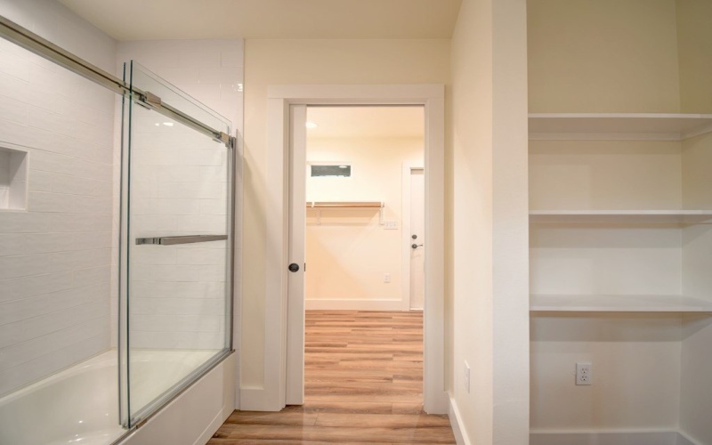 1302 McAllen St, Kerrville, TX 78028, 2 Habitaciones Habitaciones , ,1 BañoBaños,Residential,En Venta,1302 McAllen St,119629