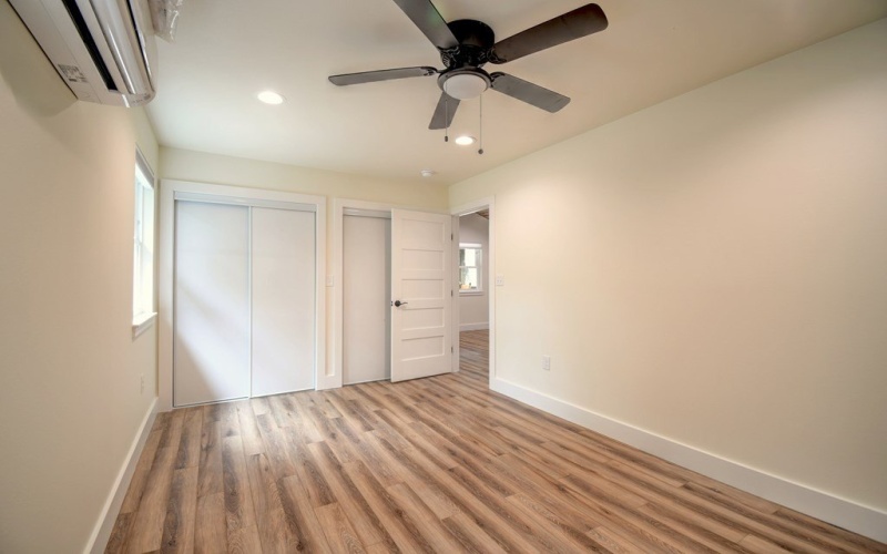 1302 McAllen St, Kerrville, TX 78028, 2 Habitaciones Habitaciones , ,1 BañoBaños,Residential,En Venta,1302 McAllen St,119629