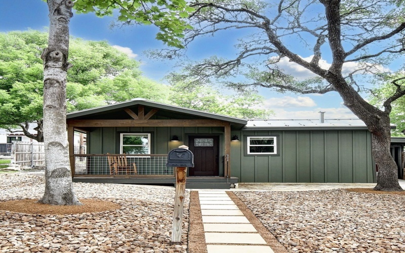 1302 McAllen St, Kerrville, TX 78028, 2 Habitaciones Habitaciones , ,1 BañoBaños,Residential,En Venta,1302 McAllen St,119629