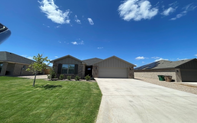 3142 Cedarhill Dr, San Angelo, TX 76904, 3 Bedrooms Bedrooms, ,2 BathroomsBathrooms,Residential,For Sale,3142 Cedarhill Dr,127992
