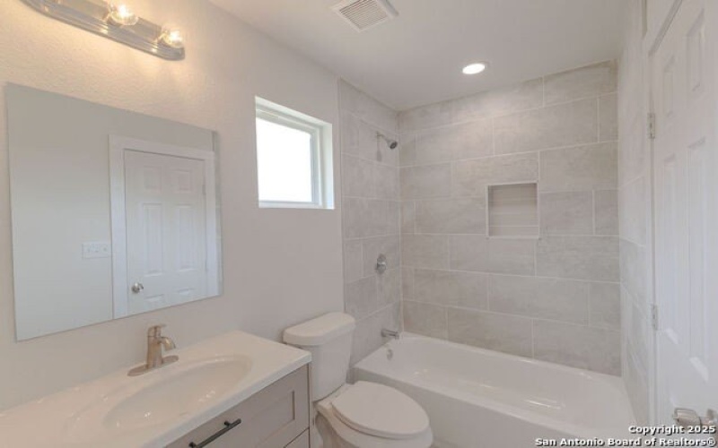 2231 Golf Drive, Spring Branch, TX 78070, 3 Bedrooms Bedrooms, ,3 BathroomsBathrooms,Residential,For Sale,2231 Golf Drive,1877409