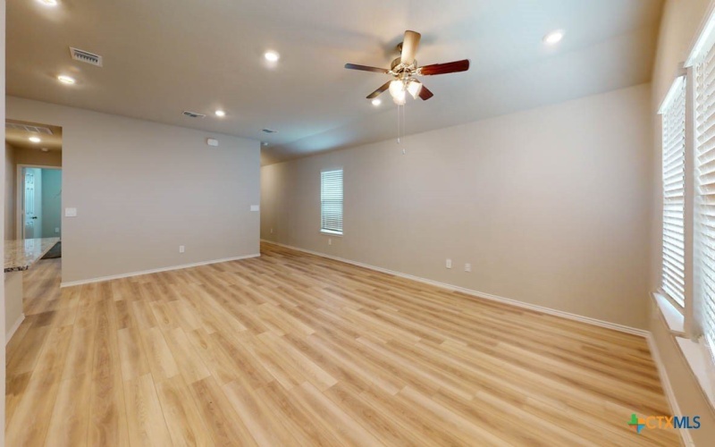 1308 Athan Drive, Belton, TX 76513, 3 Bedrooms Bedrooms, ,2 BathroomsBathrooms,Residential,For Sale,1308 Athan Drive,580833