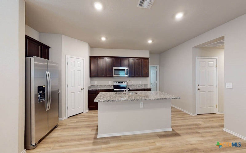 1308 Athan Drive, Belton, TX 76513, 3 Bedrooms Bedrooms, ,2 BathroomsBathrooms,Residential,For Sale,1308 Athan Drive,580833