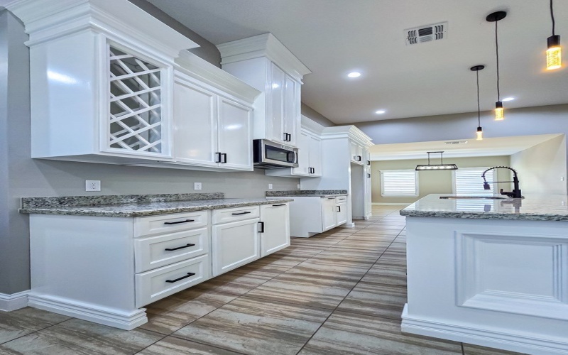 272 View Drive, Eagle Pass, TX 78852, 3 Bedrooms Bedrooms, ,2 BathroomsBathrooms,Residential,For Sale,272 View Drive,81373
