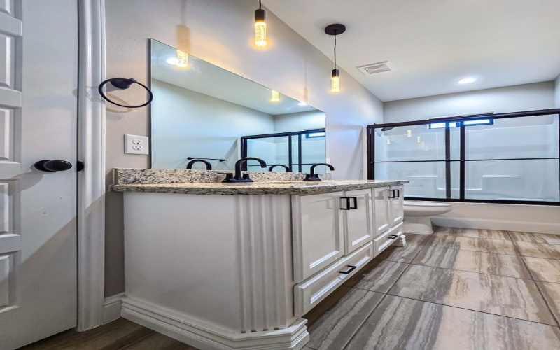 272 View Drive, Eagle Pass, TX 78852, 3 Bedrooms Bedrooms, ,2 BathroomsBathrooms,Residential,For Sale,272 View Drive,81373