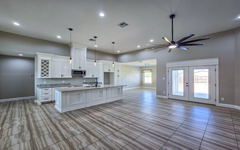 272 View Drive, Eagle Pass, TX 78852, 3 Bedrooms Bedrooms, ,2 BathroomsBathrooms,Residential,For Sale,272 View Drive,81373