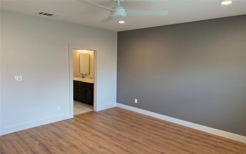 4804 Dry Creek Road, Sherman, TX 75092, 3 Bedrooms Bedrooms, ,2 BathroomsBathrooms,Residential Lease,For Rent,4804 Dry Creek Road,20974362