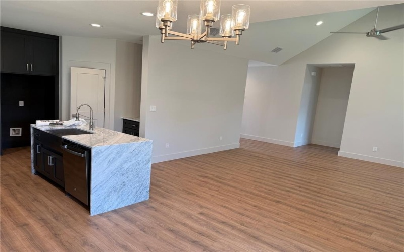 4804 Dry Creek Road, Sherman, TX 75092, 3 Bedrooms Bedrooms, ,2 BathroomsBathrooms,Residential Lease,For Rent,4804 Dry Creek Road,20974362