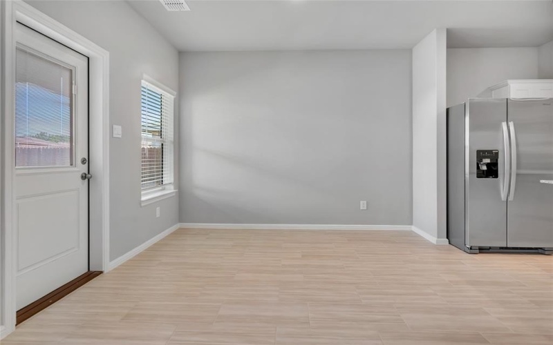 16404 Severn Lane, Fort Worth, TX 76247, 4 Bedrooms Bedrooms, ,3 BathroomsBathrooms,Residential Lease,For Rent,16404 Severn Lane,20975026