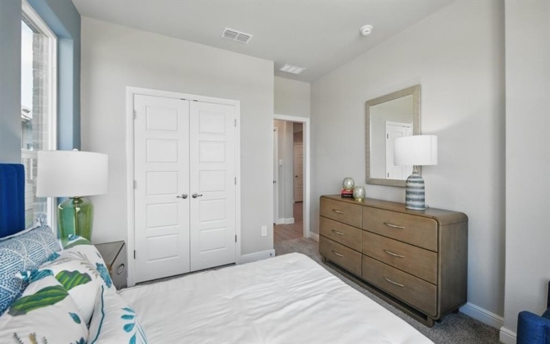 10609 ZIRCON Lane, Fort Worth, TX 76036, 5 Habitaciones Habitaciones , ,5 BañosBaños,Residential,En Venta,10609 ZIRCON Lane,20975340