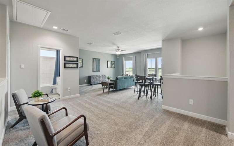 10609 ZIRCON Lane, Fort Worth, TX 76036, 5 Habitaciones Habitaciones , ,5 BañosBaños,Residential,En Venta,10609 ZIRCON Lane,20975340