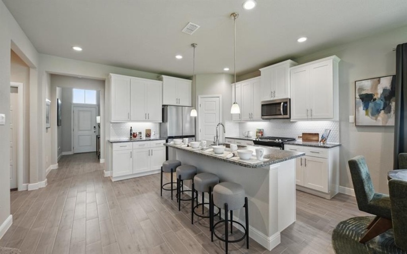 10609 ZIRCON Lane, Fort Worth, TX 76036, 5 Habitaciones Habitaciones , ,5 BañosBaños,Residential,En Venta,10609 ZIRCON Lane,20975340