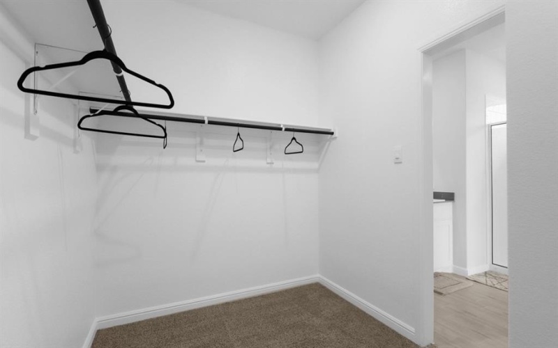 10869 BLACK ONYX Drive, Fort Worth, TX 76036, 4 Habitaciones Habitaciones , ,2 BañosBaños,Residential,En Venta,10869 BLACK ONYX Drive,20975456
