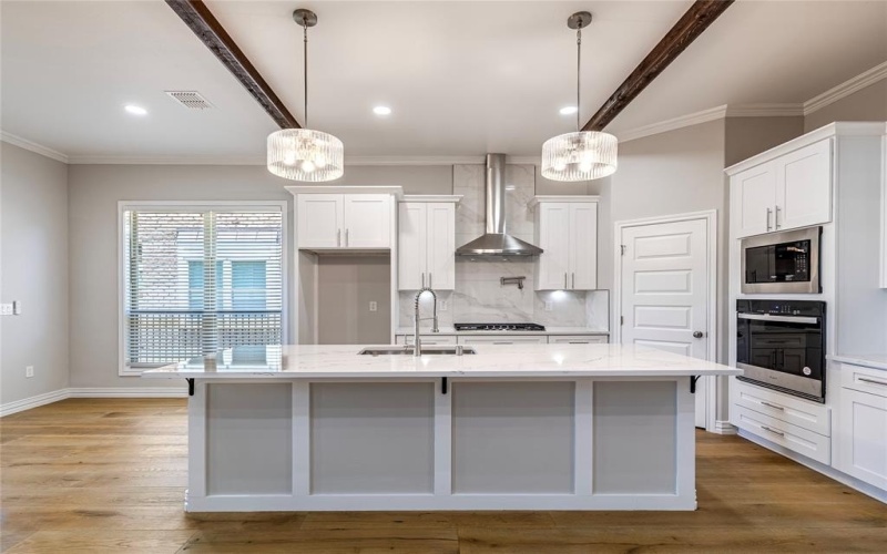 2902 Bluffview Drive, Garland, TX 75043, 4 Bedrooms Bedrooms, ,2 BathroomsBathrooms,Residential,For Sale,2902 Bluffview Drive,20975855
