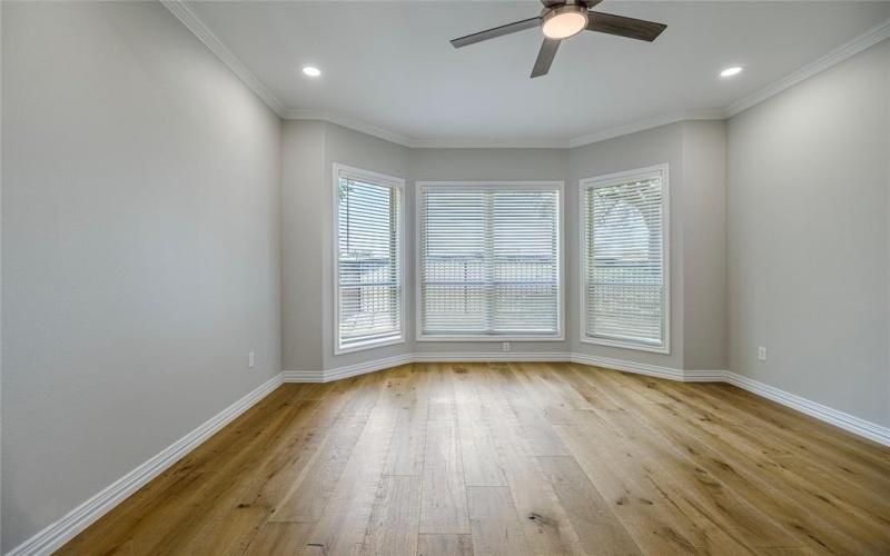 2902 Bluffview Drive, Garland, TX 75043, 4 Bedrooms Bedrooms, ,2 BathroomsBathrooms,Residential,For Sale,2902 Bluffview Drive,20975855