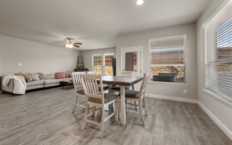 1217 Southwark Drive, Fort Worth, TX 76247, 4 Bedrooms Bedrooms, ,2 BathroomsBathrooms,Residential Lease,For Rent,1217 Southwark Drive,20966822