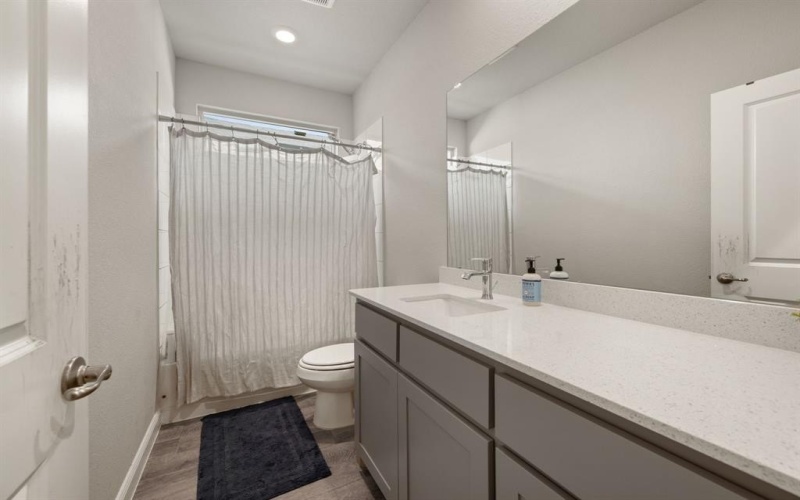 1217 Southwark Drive, Fort Worth, TX 76247, 4 Bedrooms Bedrooms, ,2 BathroomsBathrooms,Residential Lease,For Rent,1217 Southwark Drive,20966822