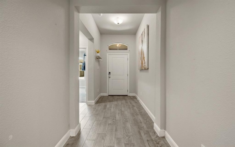 1217 Southwark Drive, Fort Worth, TX 76247, 4 Bedrooms Bedrooms, ,2 BathroomsBathrooms,Residential Lease,For Rent,1217 Southwark Drive,20966822