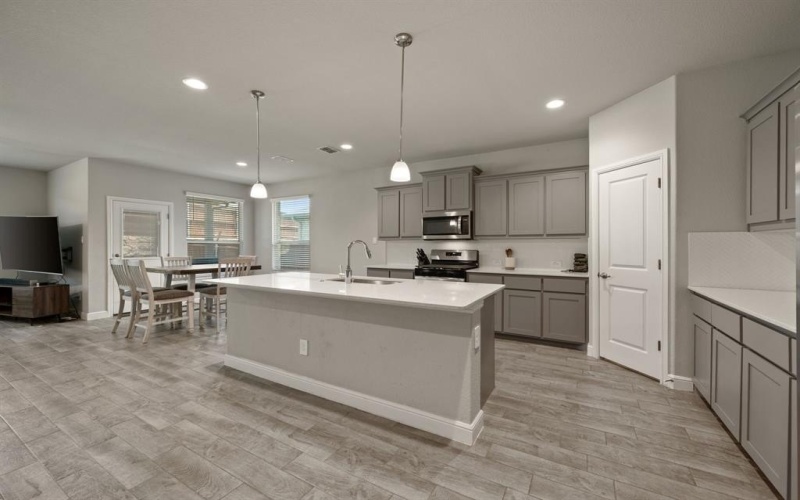 1217 Southwark Drive, Fort Worth, TX 76247, 4 Bedrooms Bedrooms, ,2 BathroomsBathrooms,Residential Lease,For Rent,1217 Southwark Drive,20966822
