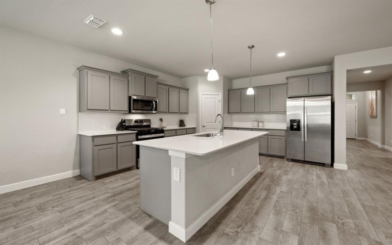 1217 Southwark Drive, Fort Worth, TX 76247, 4 Bedrooms Bedrooms, ,2 BathroomsBathrooms,Residential Lease,For Rent,1217 Southwark Drive,20966822
