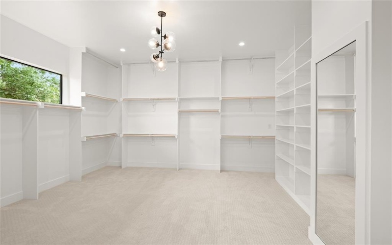 6026 Martel Avenue, Dallas, TX 75206, 5 Bedrooms Bedrooms, ,6 BathroomsBathrooms,Residential,For Sale,6026 Martel Avenue,20973036