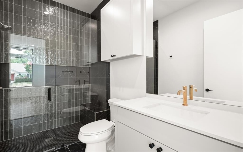 6026 Martel Avenue, Dallas, TX 75206, 5 Bedrooms Bedrooms, ,6 BathroomsBathrooms,Residential,For Sale,6026 Martel Avenue,20973036
